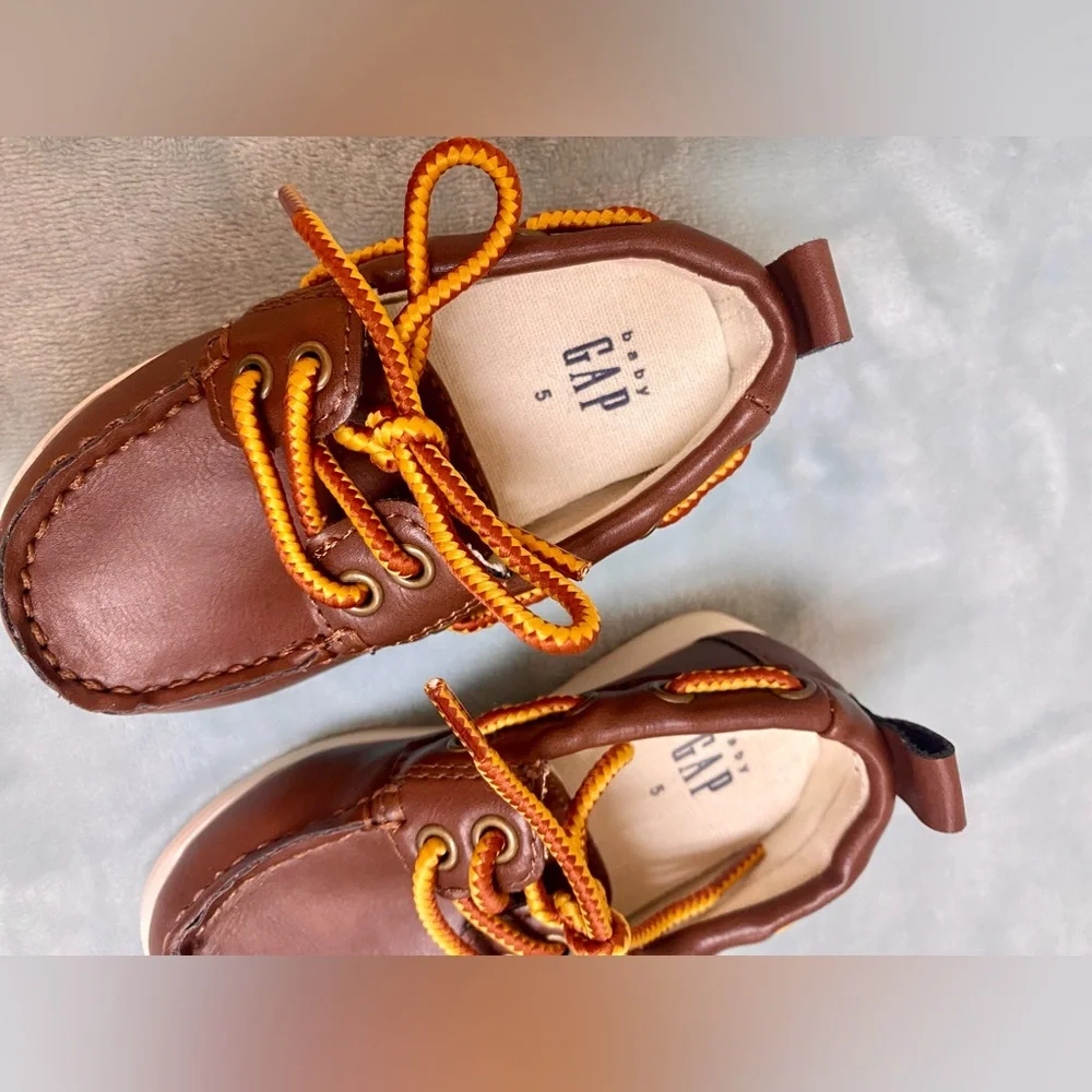 Baby GAP Boys Brown Boat Shoe Sneaker Loafer Size 5